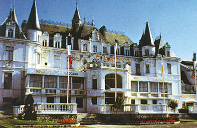 CASINO.JPG (55354 Byte)
